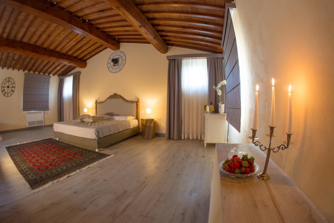 Relais Villa Poschi Pugnano Luaran gambar